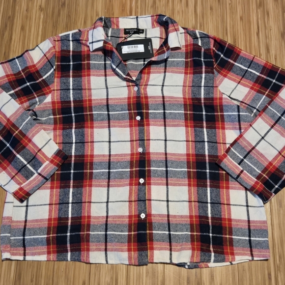 💚 NWT Pretty Little Thing Plaid Shirt - Picture 2 of 8